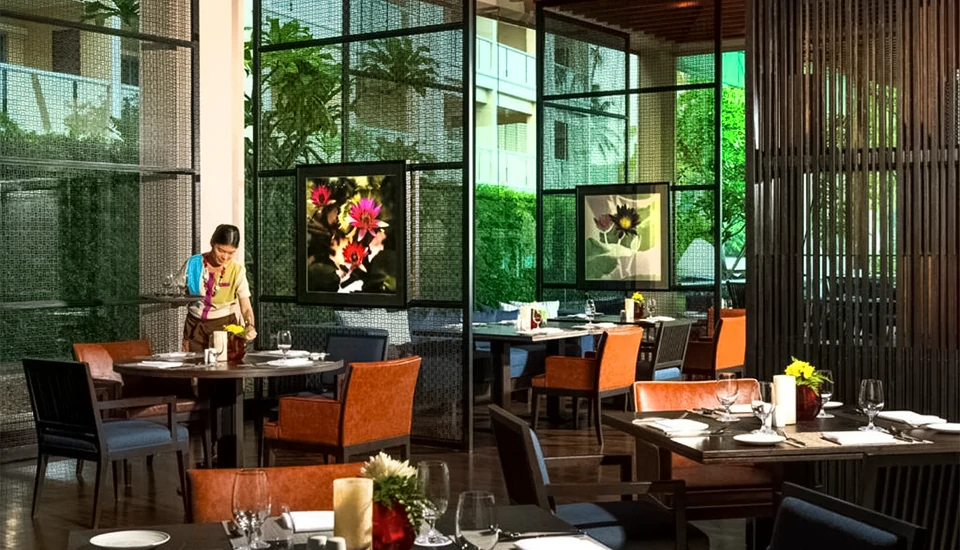 هتل پوکت پانوا بیچ فرانت ریزورت